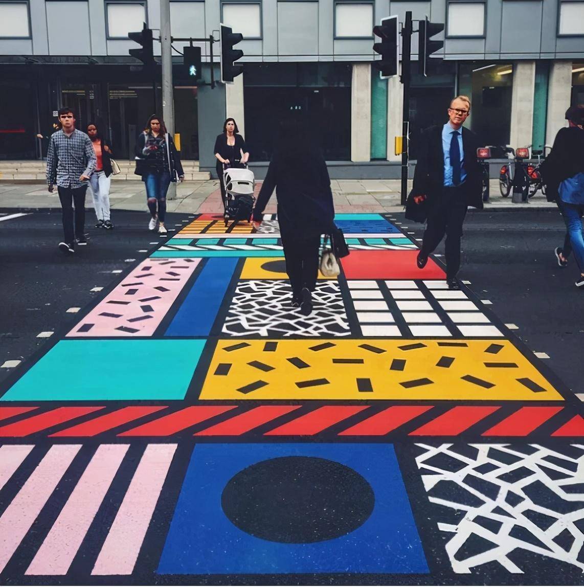 9种地面铺装构成形式,设计参考!