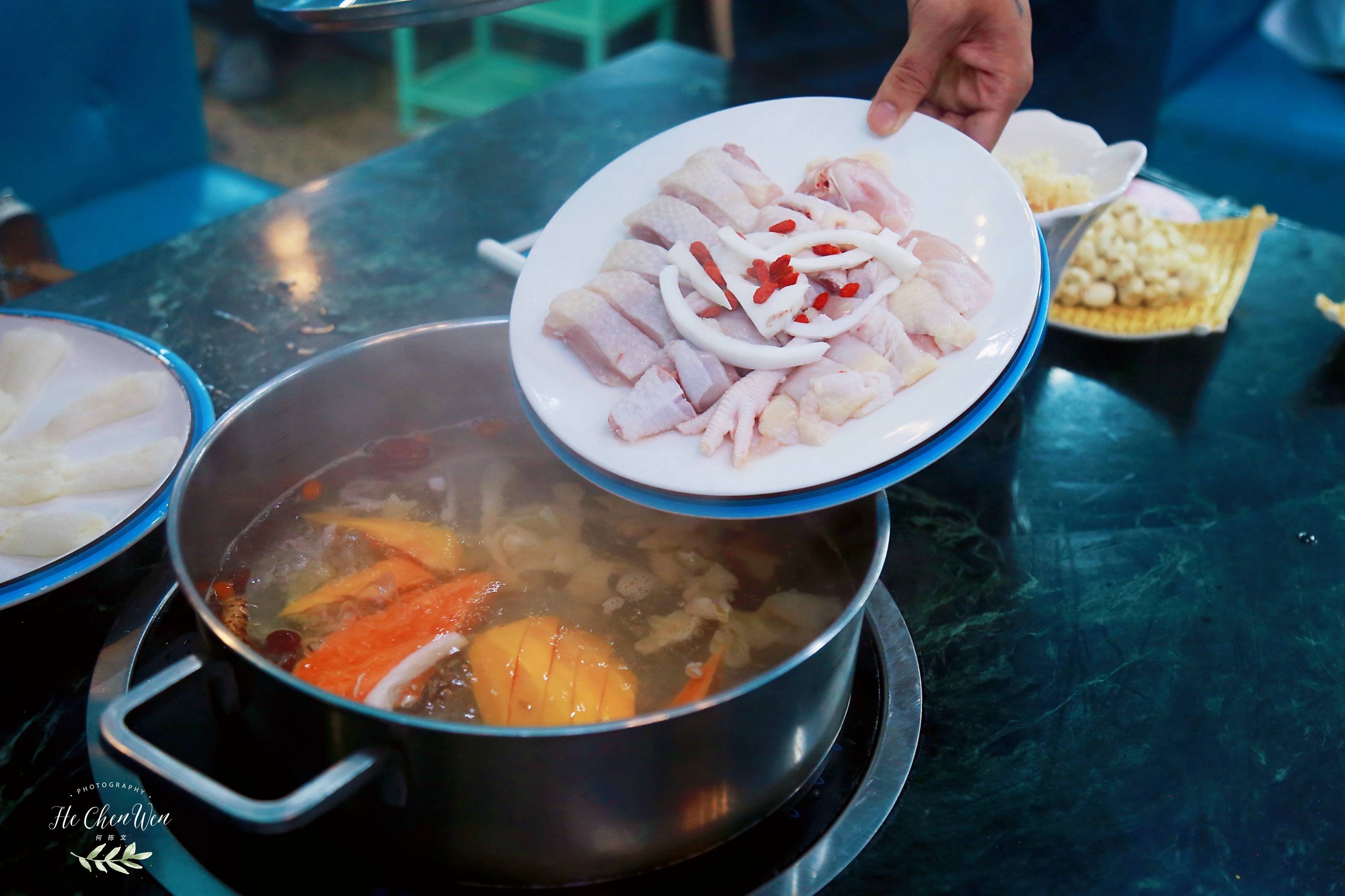 原创21世纪三亚热门美食排行榜前6名重磅推荐吃起来