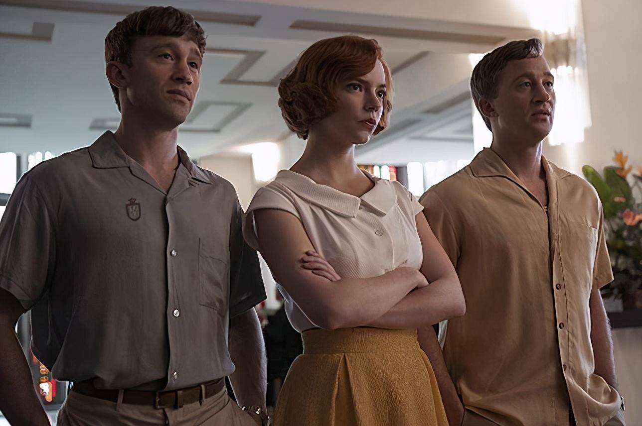 零负评《后翼弃兵》4大特色一次看,超级天才美少女棋手称霸世界