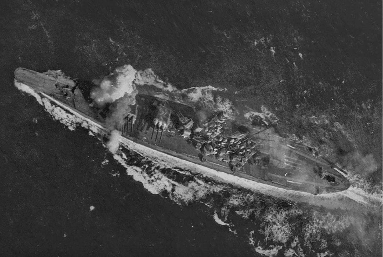 历史老照片第二次世界大战中的大和级战列舰