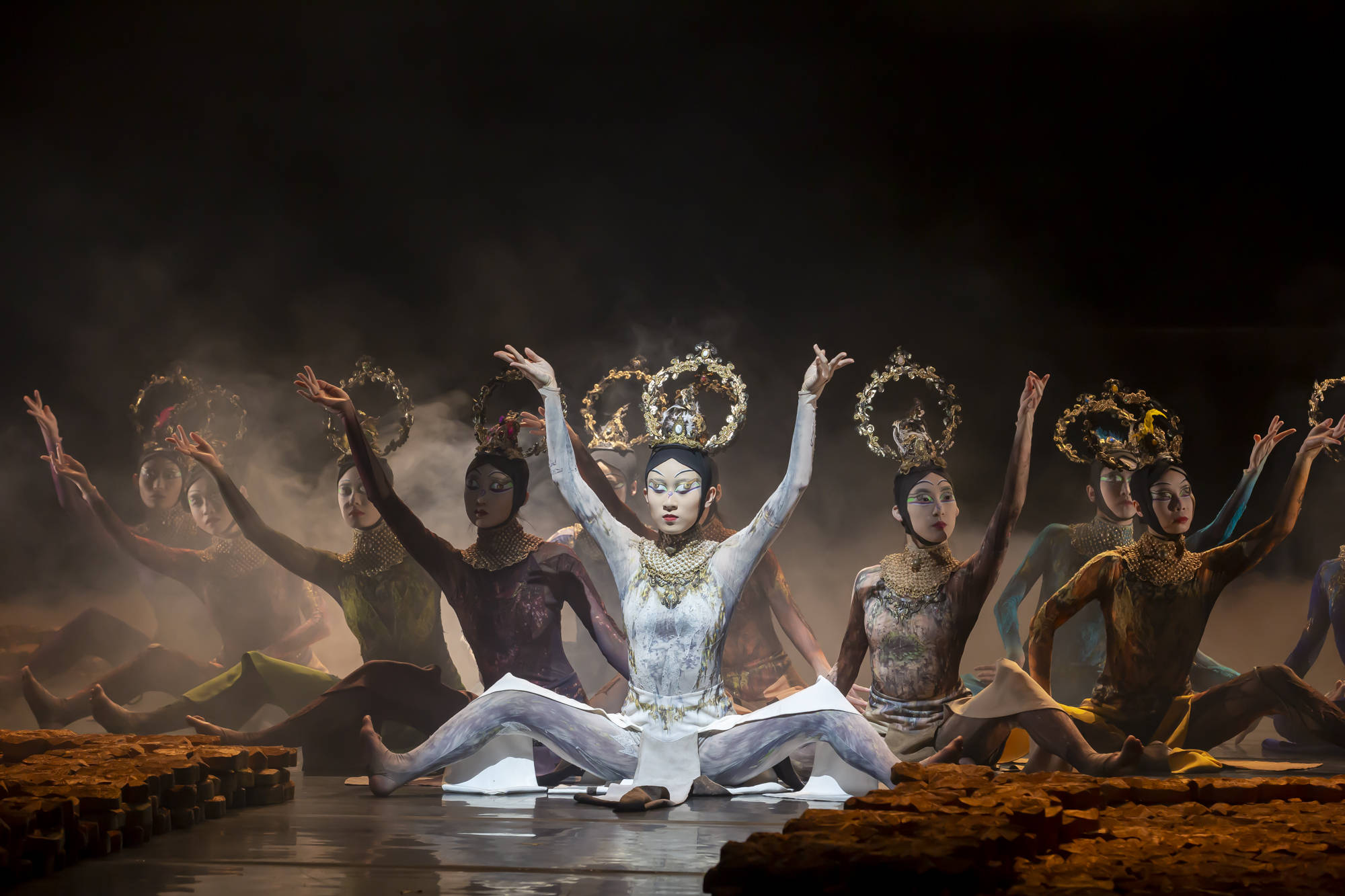 现代舞剧春之祭登陆滨州保利大剧院给市民带来一场精彩的舞蹈盛宴