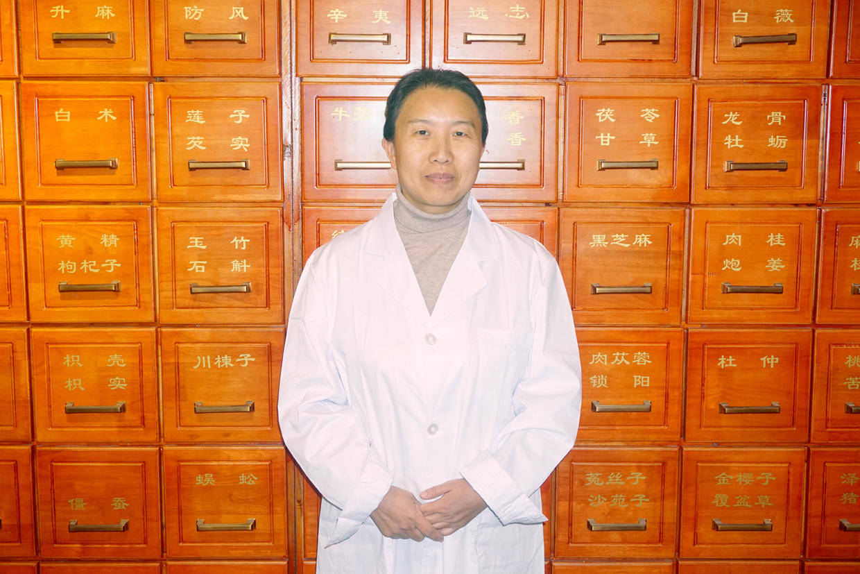 任新爱河南治疗肝病郑州红斑狼疮专家治癌名医邢济堂国医馆疑难病肿瘤