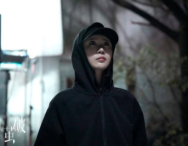 又一悬疑剧破茧开播张耀楚月马可主演连追6集不过瘾