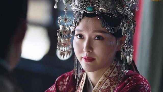 《燕云台》历史上的萧太后,连宋朝皇帝都惧怕,唐嫣却演成傻白甜_手机