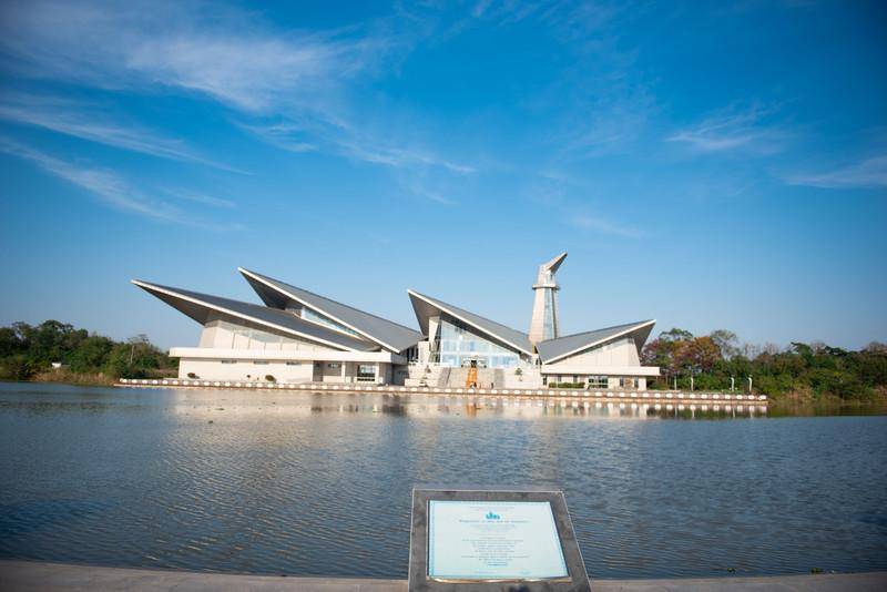 原创这里是丹顶鹤的家园也是麋鹿的故乡秋日盐城风景中收获童话