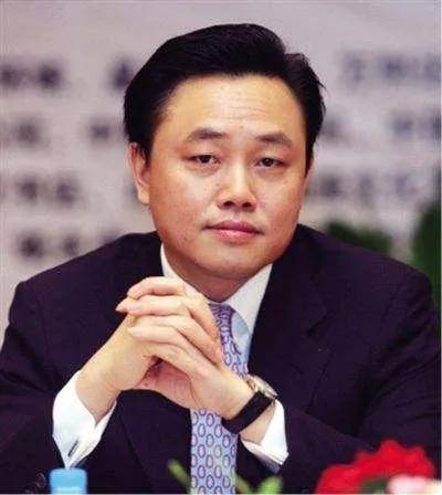 列第362的陈雪玲(晨光文具),陈雪玲是双胞胎兄弟陈湖文和陈湖雄的胞姐