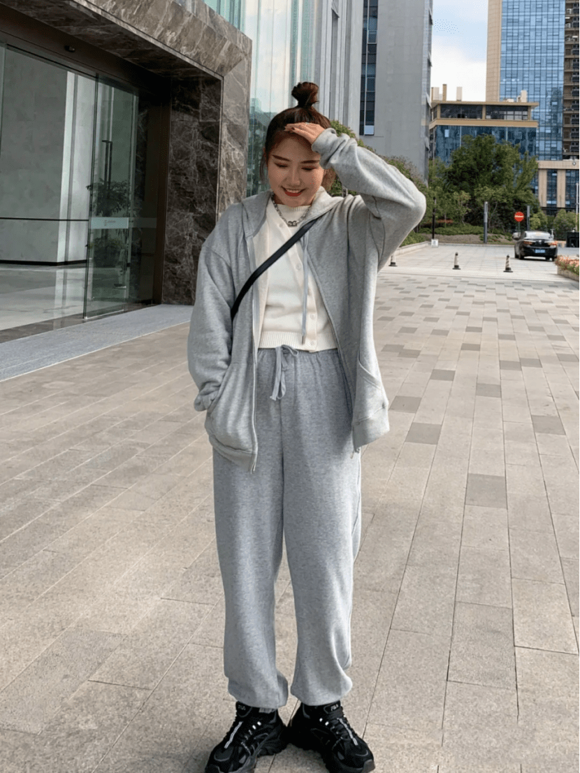 今天教你几种显瘦穿搭方法,不仅看起来显瘦十几二十斤,还能美美哒.