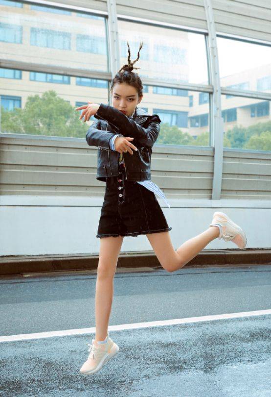 原创嘻哈小精灵vava小个子也能穿成一米七多亏了这下半身