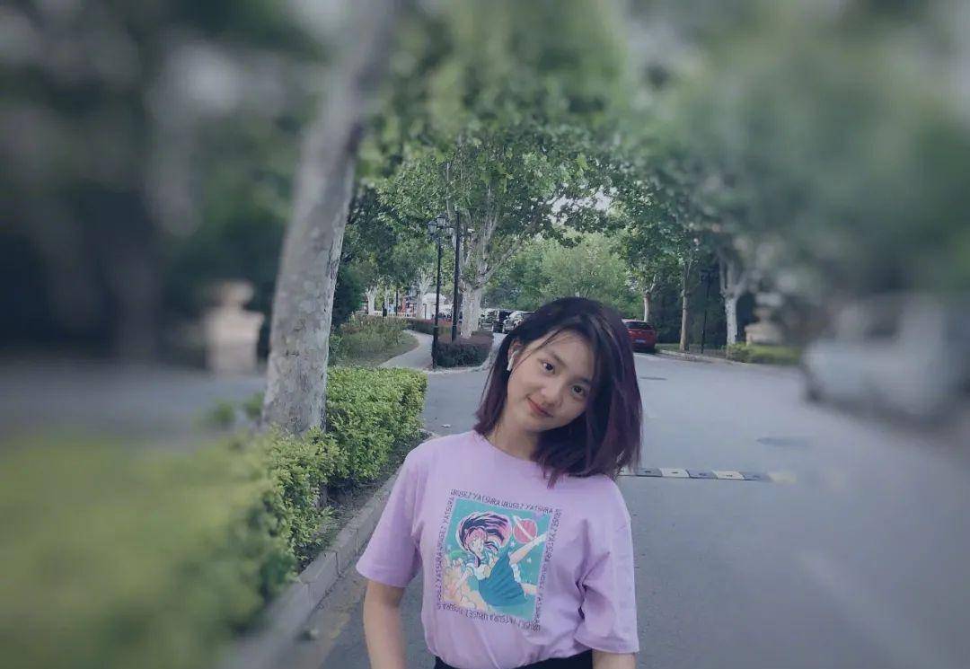 14岁黄多多近照曝光，引来万人争议：黄磊，你还管不管女儿了？！-搜狐大视野-搜狐新闻