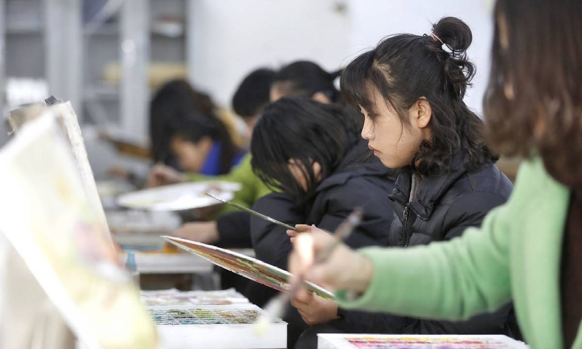 高考艺术生文化课考400分,难吗?