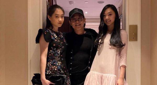 把现任女儿当宝,原配女儿当草,李连杰如此偏心,前妻为何不恨?_黄秋燕