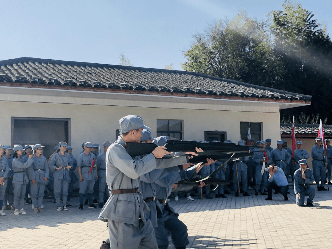 红军练兵场图片