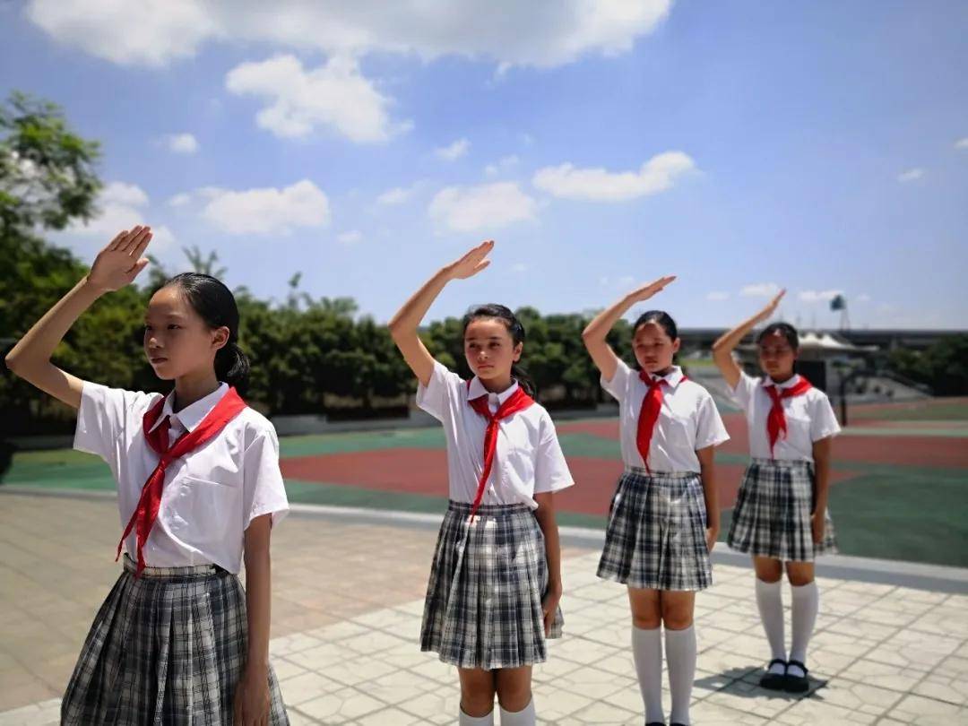 天府新区万安小学图说少先队:中国少年先锋队的历史_手机搜狐网