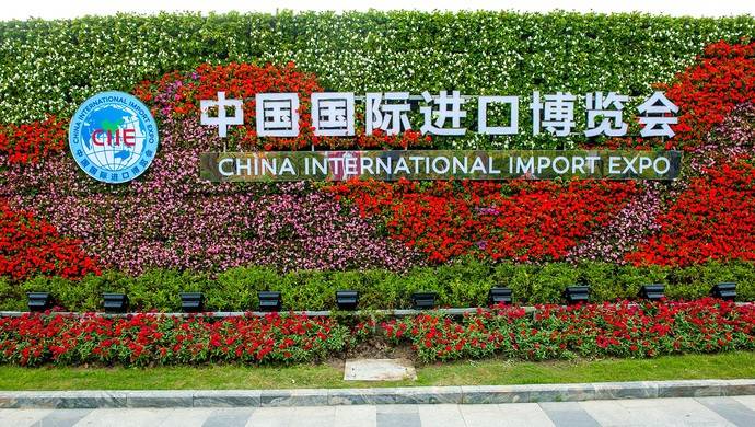 2020第三届进博会世界第一自行车品牌frw耐克迪卡侬火爆