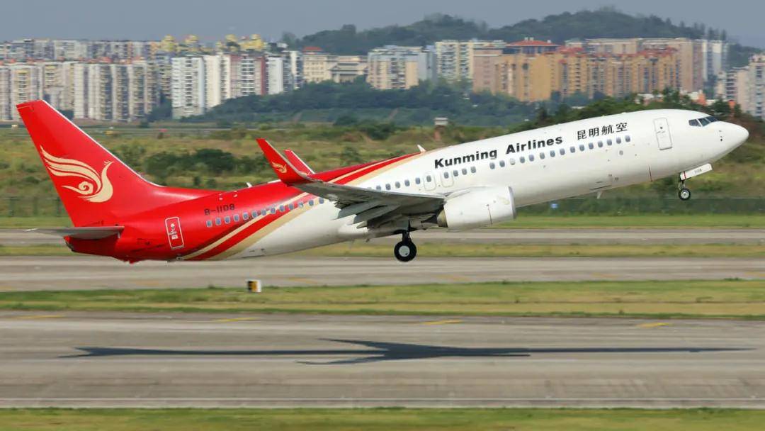 交付2年波音737空中单发失效昆明航空机长冷静应对除险情