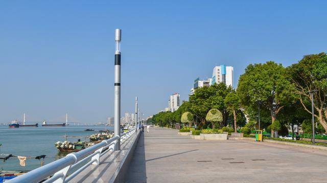 原创汕头一条2000米长的长廊可以一览城市景观和自然风光精致秀美