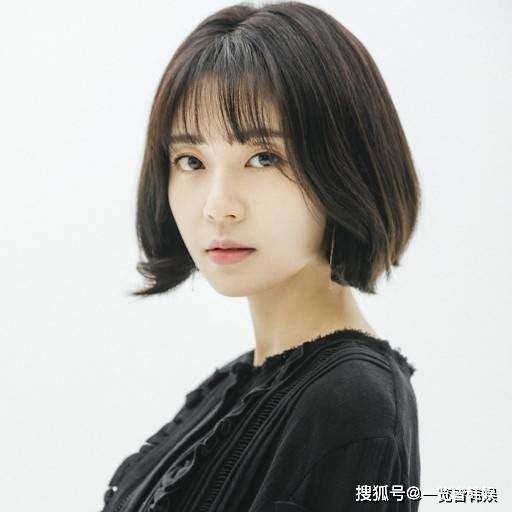 白珍熙与尹贤敏恋爱4年15岁凭清纯外貌入行出演短腿的反击走红