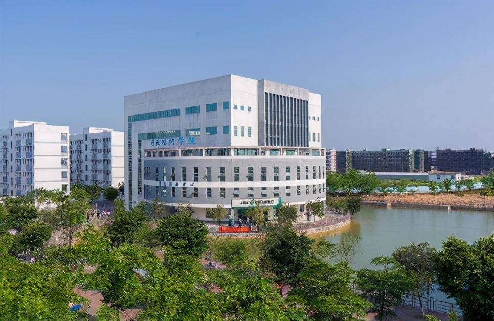 尾款人酸了广州的这所大学发起双11活动帮学生还花呗