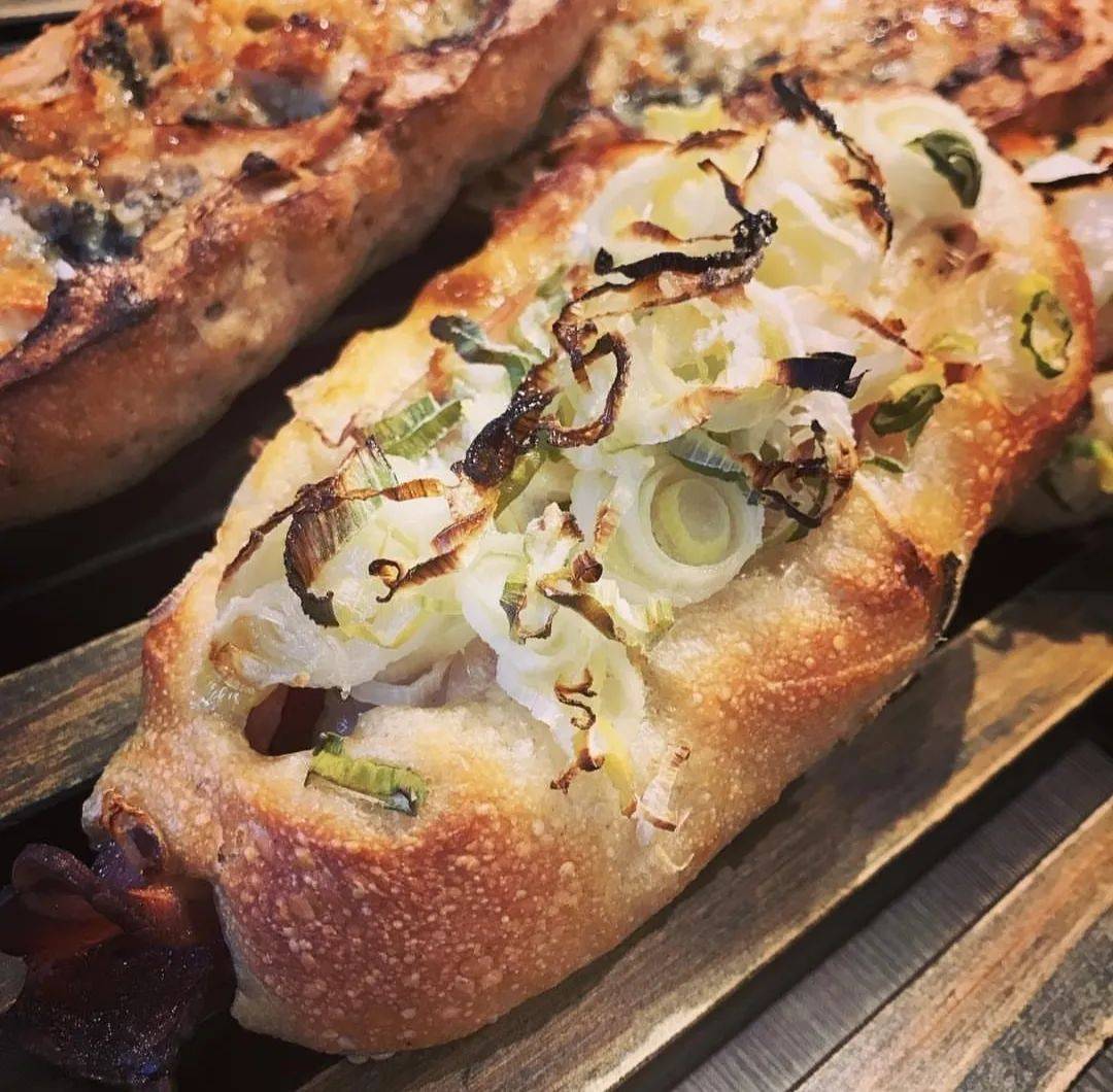 ("老长秘制小汉堡"——虾排搭配塔塔酱) 塔塔酱(tartar sauce),日语