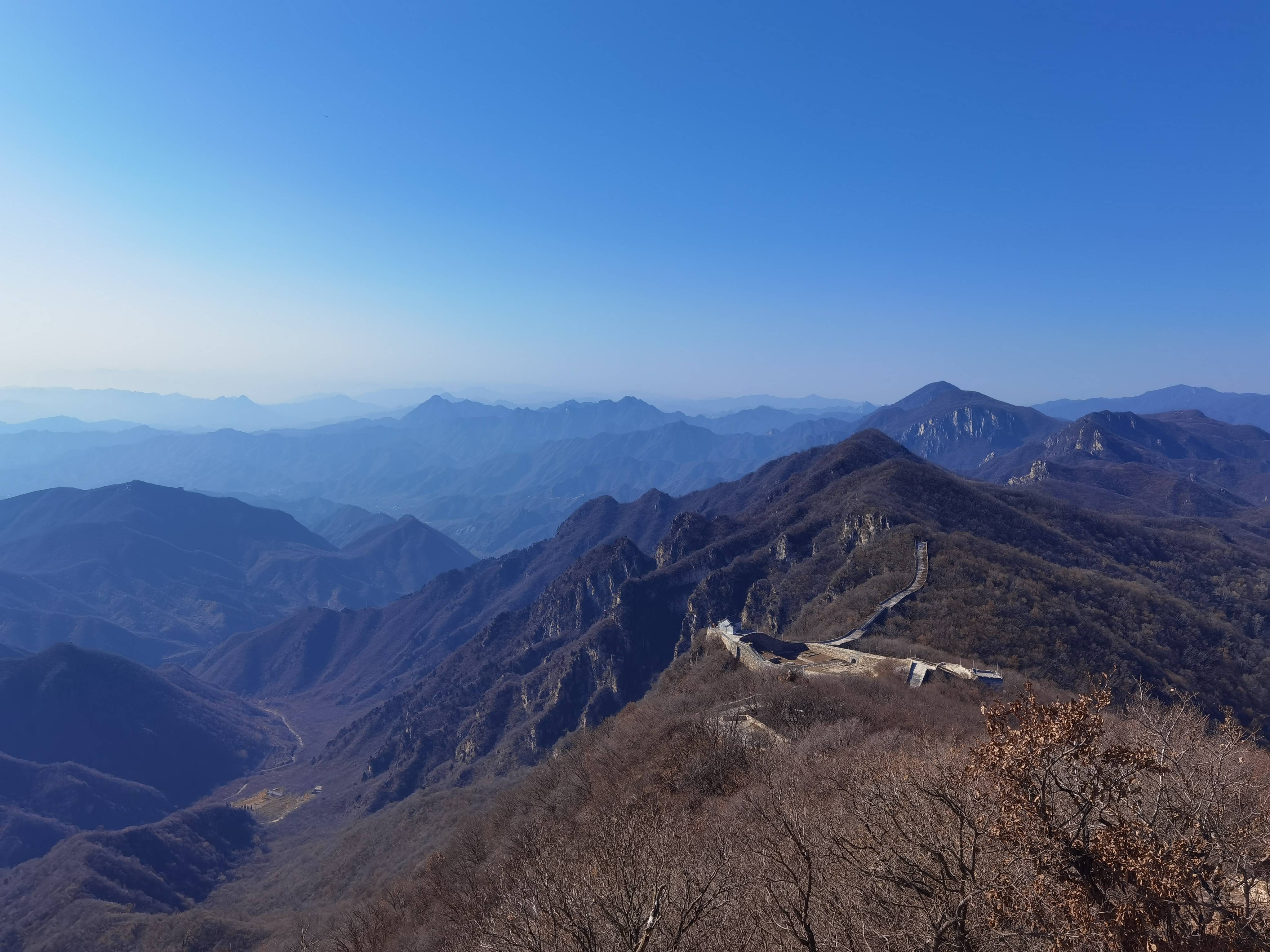 九眼楼野长城图片