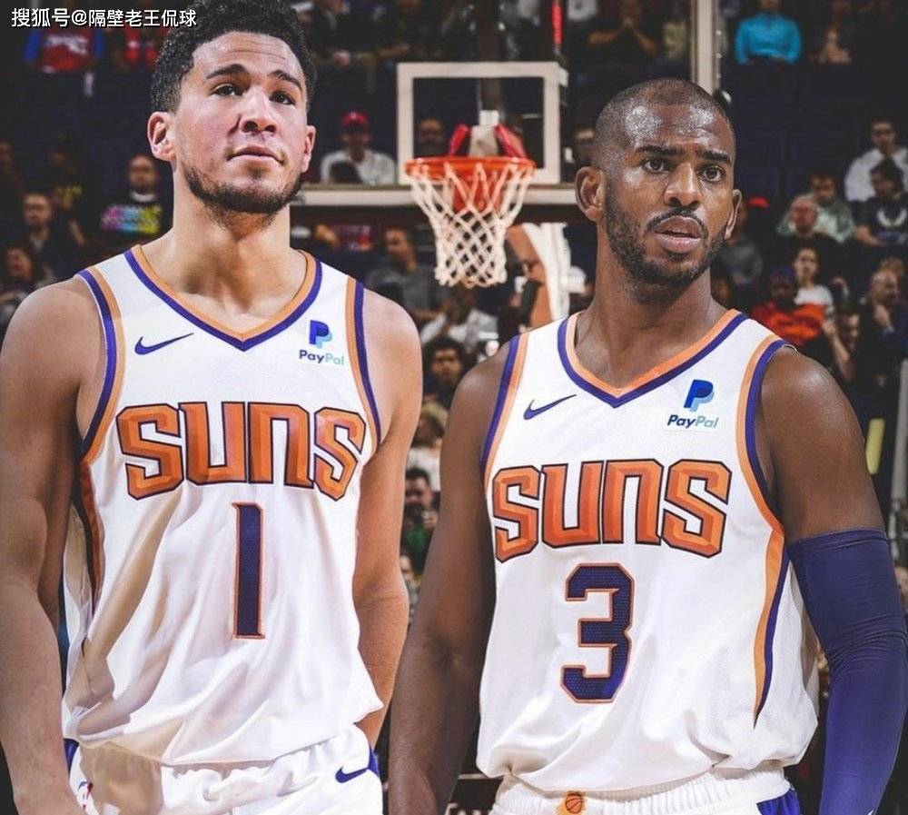 原创细节满分太阳队迎利好保罗与布克开始合练艾顿成最大受益者