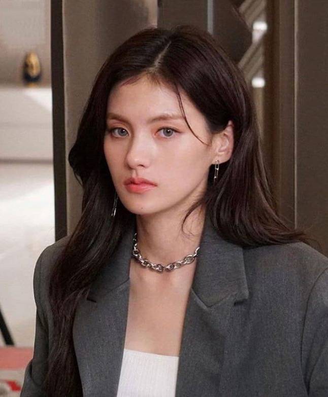 九尾狐传金容智10组绝美造型公主编发高调配色抢眼饰品性感可爱狐狸