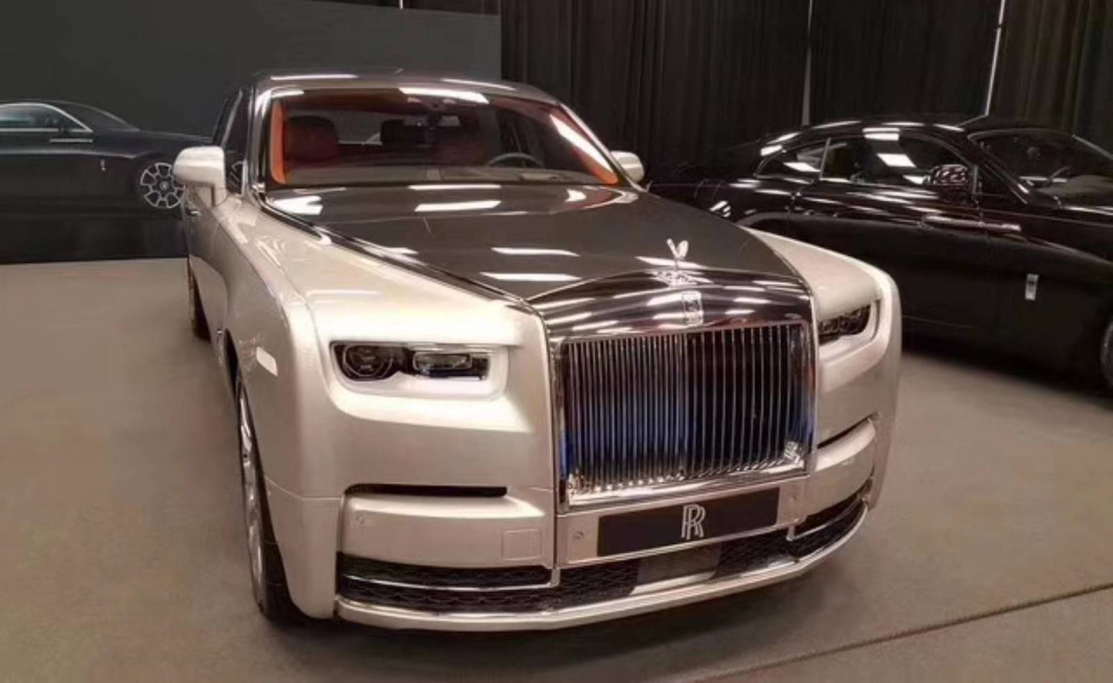 进口劳斯莱斯幻影加长版 豪华设计舒适驾驭