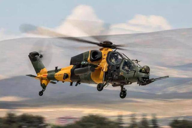 土耳其T129直升机图片