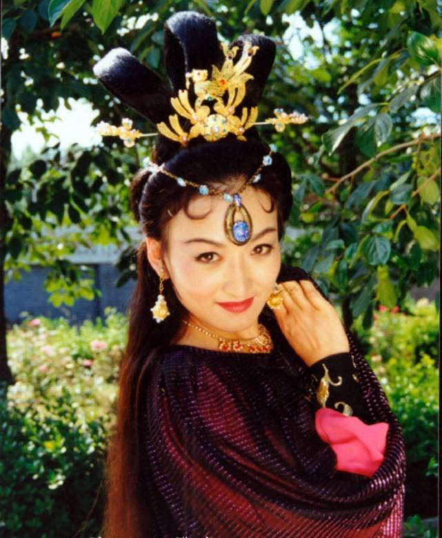 《西游记》中孙悟空钻入妖怪肚中为什么只杀死了蟒蛇精,猪八戒是重要