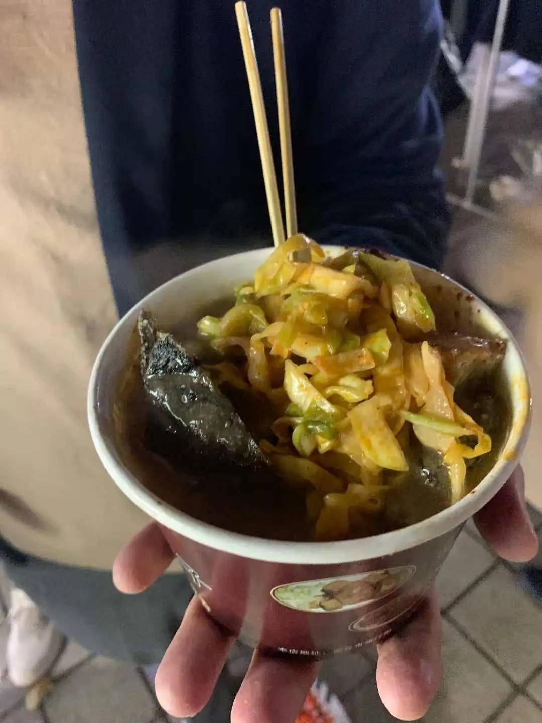 商丘这里的夜市挺热闹你去逛过吗?