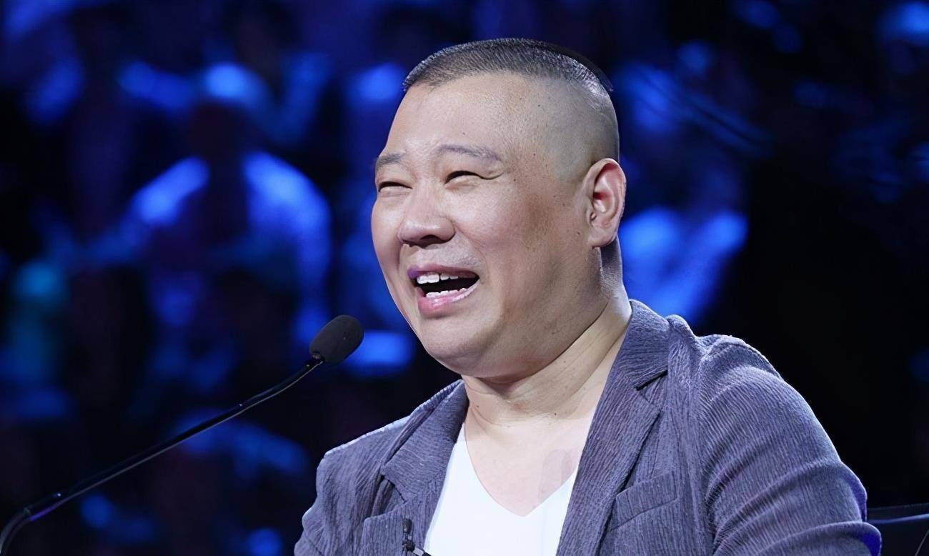 在德云社工作的相声演员,工资待遇如何?赚的钱够花么?_岳云鹏