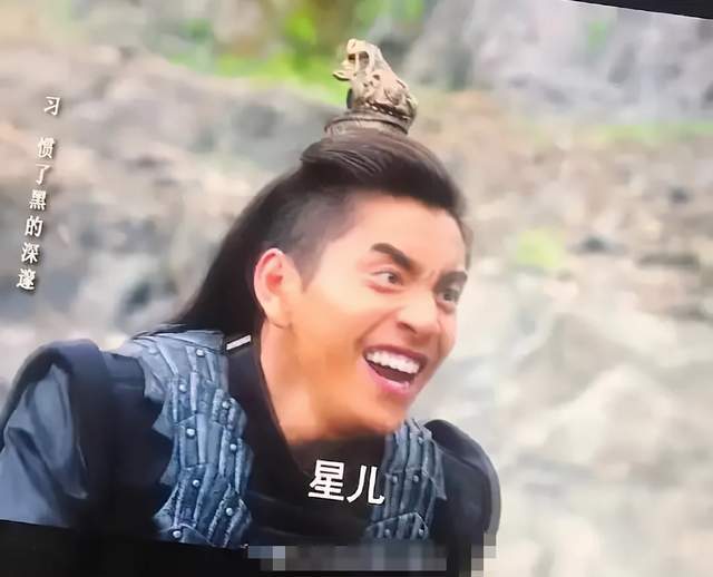 原创狼殿下成欢乐沙雕剧李沁喷血像撒枸杞王大陆吻戏像拔火罐