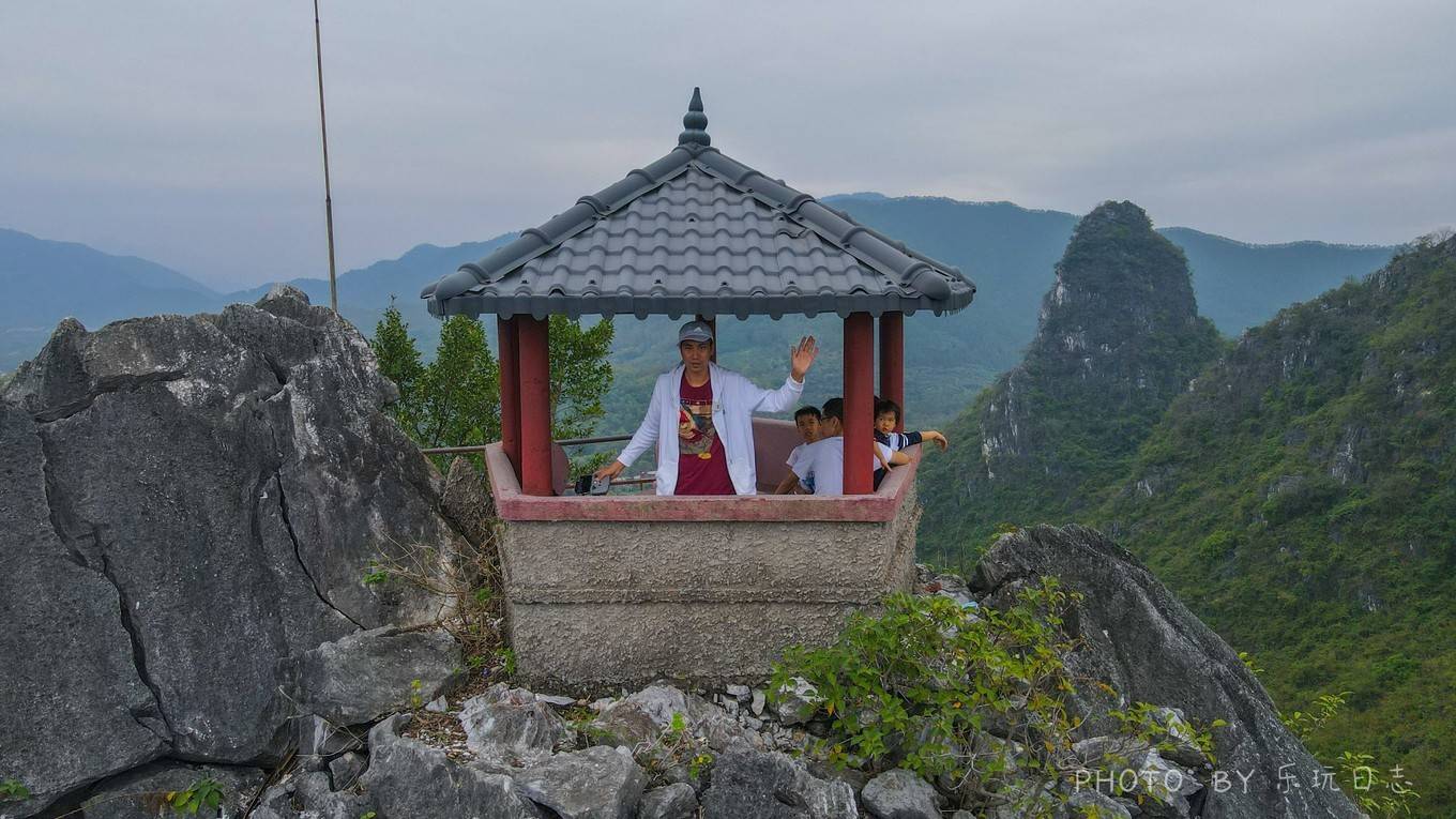 我们阳江行第二天是前往阳春市,这里有让惊叹叫绝的春湾石林自然美景