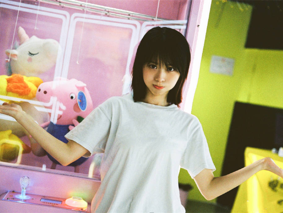 鲁元公主与宣平侯张敖之女,汉惠帝刘盈的皇后(外甥女).