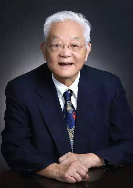 从考"零"分开始的数学家:吴文俊_中国人