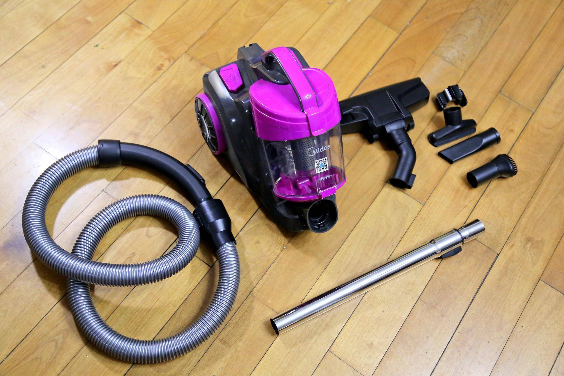 花最少钱买最实用的吸尘器美的手持吸尘器c3大吸力大尘筒试用体验