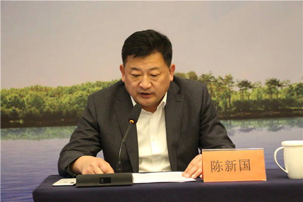 山东华威保安集团潍莱铁路护卫大队成立,授旗