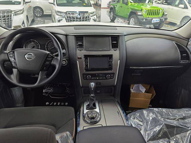 2020款日产尼桑途乐全新配置解说价格实在