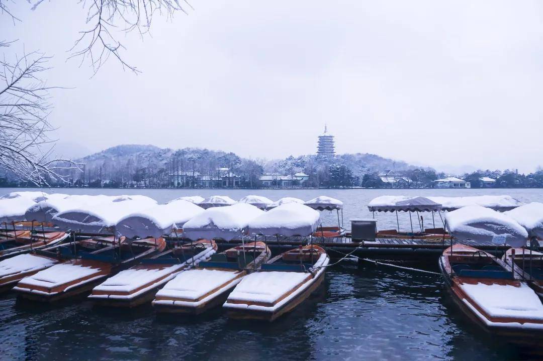 「斷橋殘雪」作為西湖十景之一,不知是多少人念念不忘的一種情結.