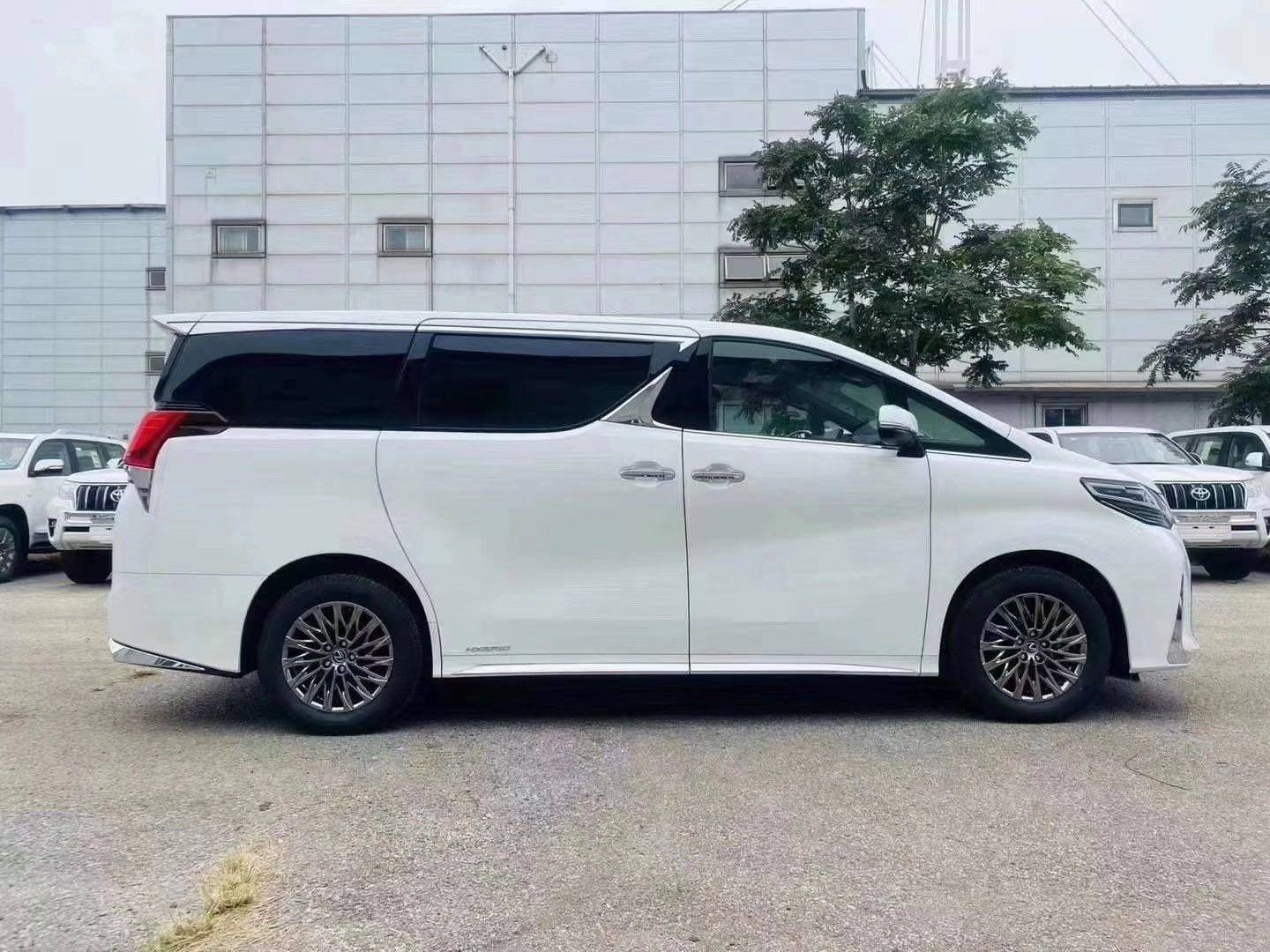 雷克萨斯lm300七座商务保姆车裸惠价