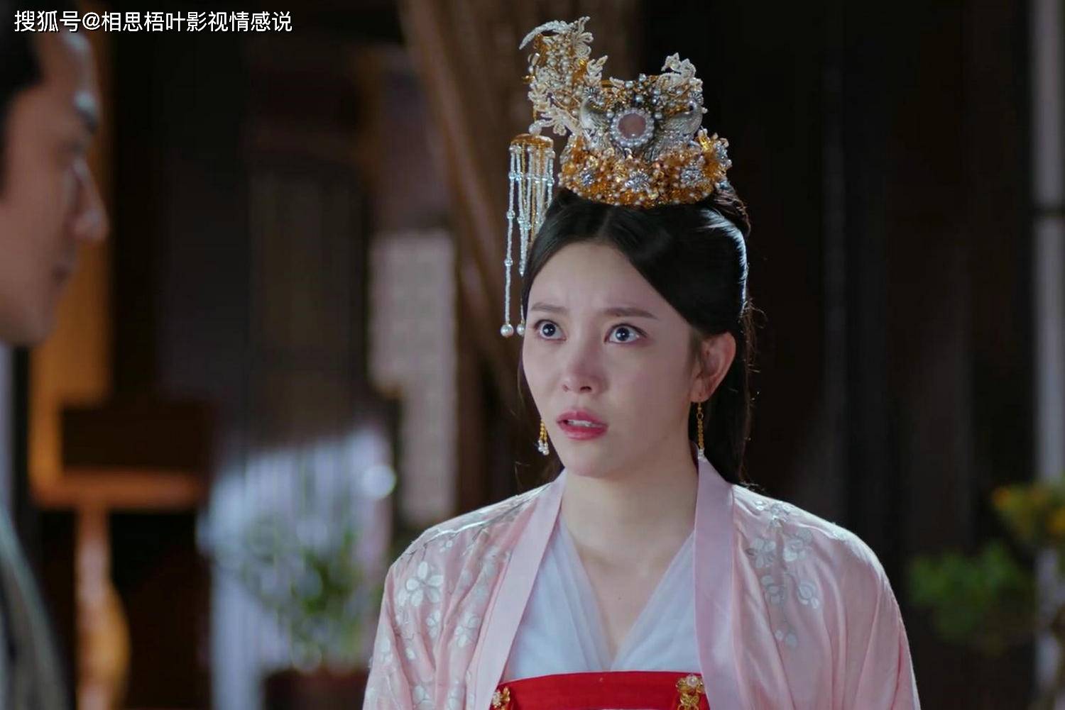 《狼殿下》之敬楚楚:他也许很爱你,但是他更爱他自己