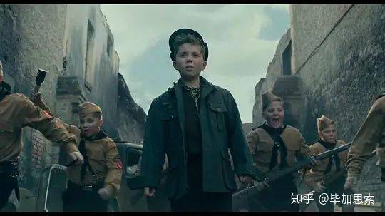 《乔乔的异想世界》—只有自由的人才可以跳舞_希特勒