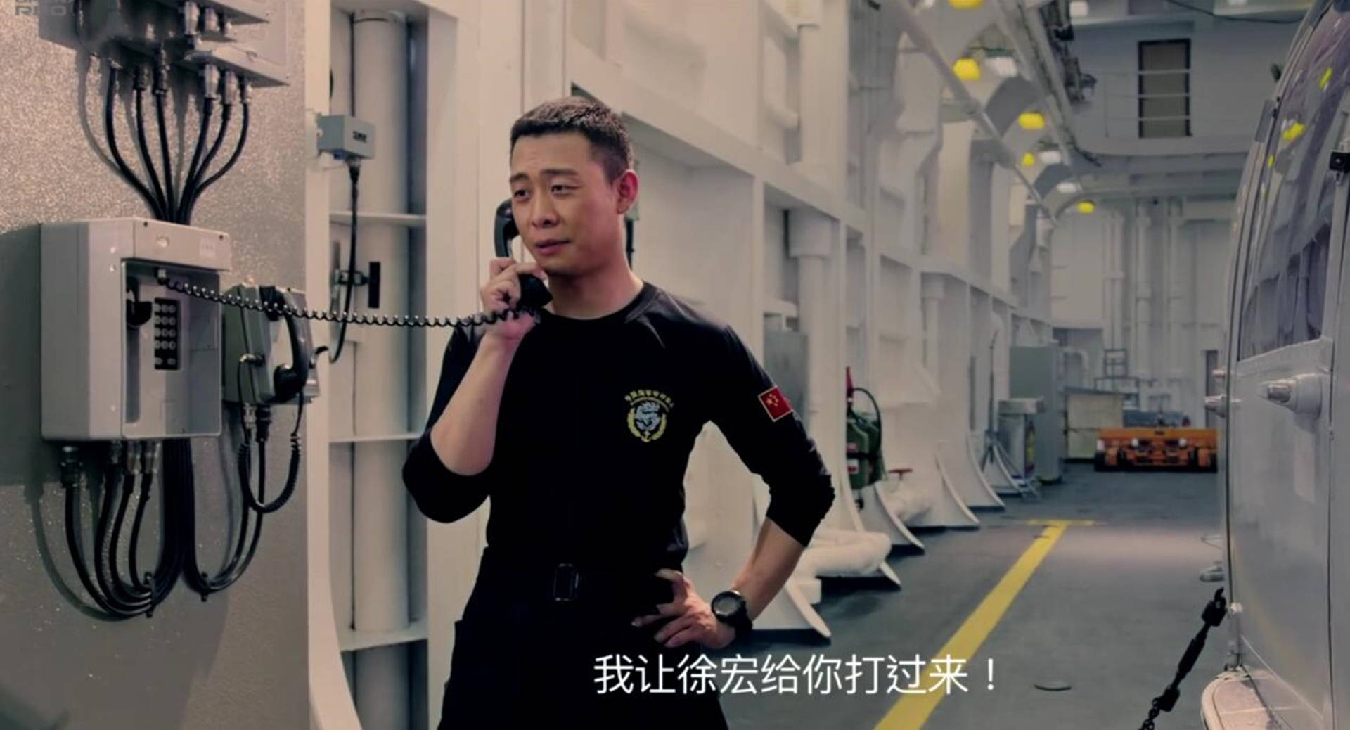 红海行动删减剧情杨锐的妹妹喜欢副队长还让他帮忙带话