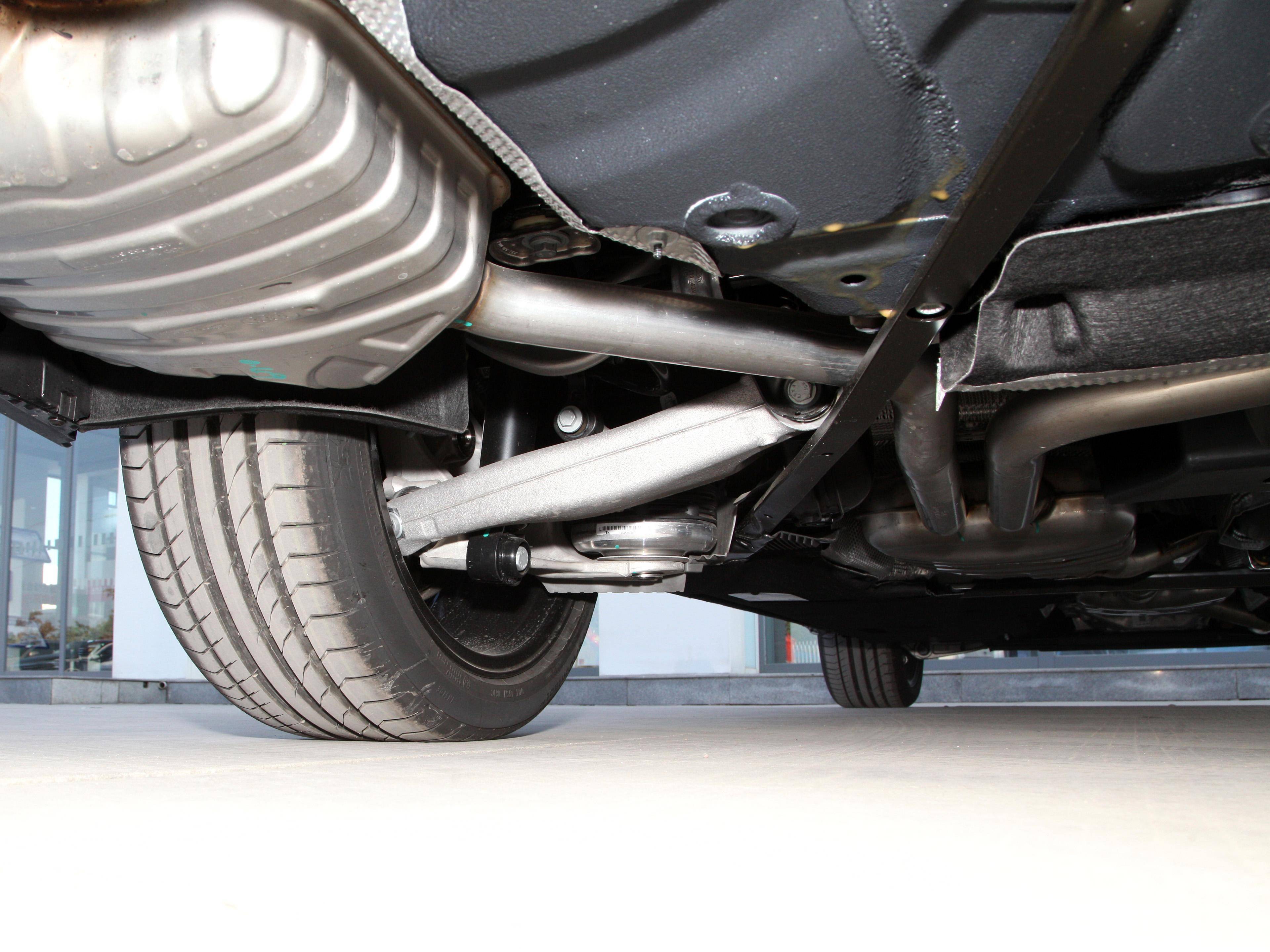 21款大众辉昂上市,精简至三款,40万买空气悬挂值不值