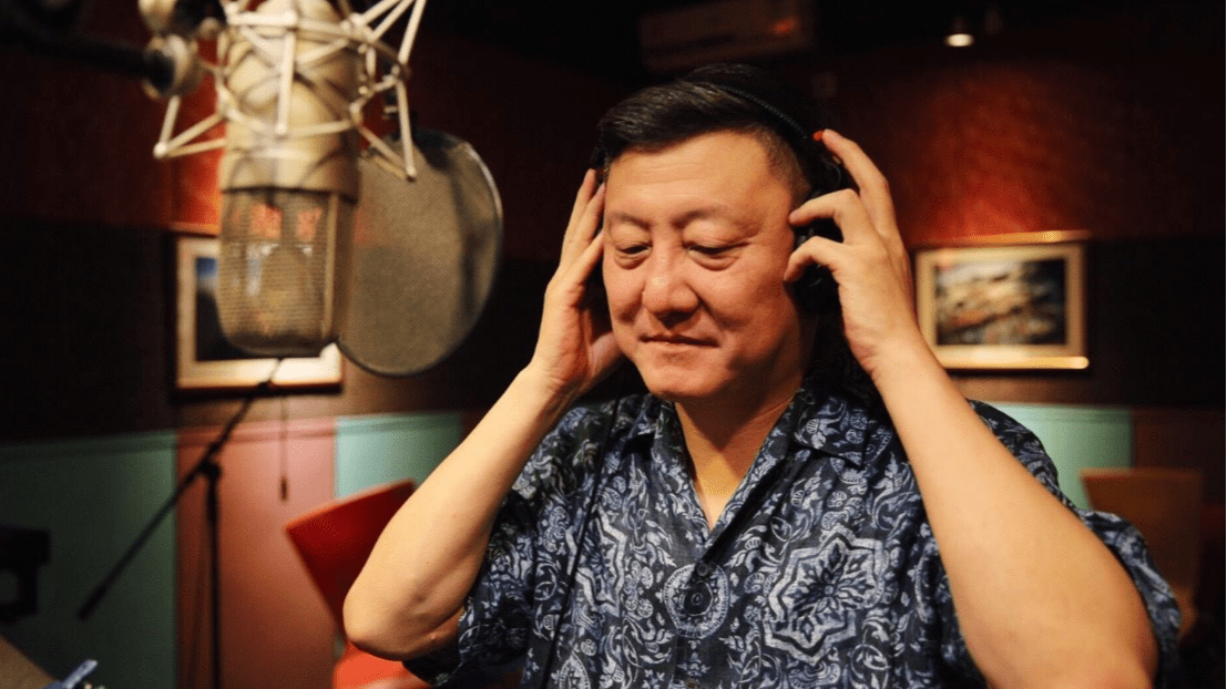 "歌王"韩磊娶小11岁娇妻,为爱甘愿"隐居"草原,原因令人钦佩