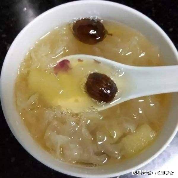 飯店大廚:煮銀耳湯時,注意