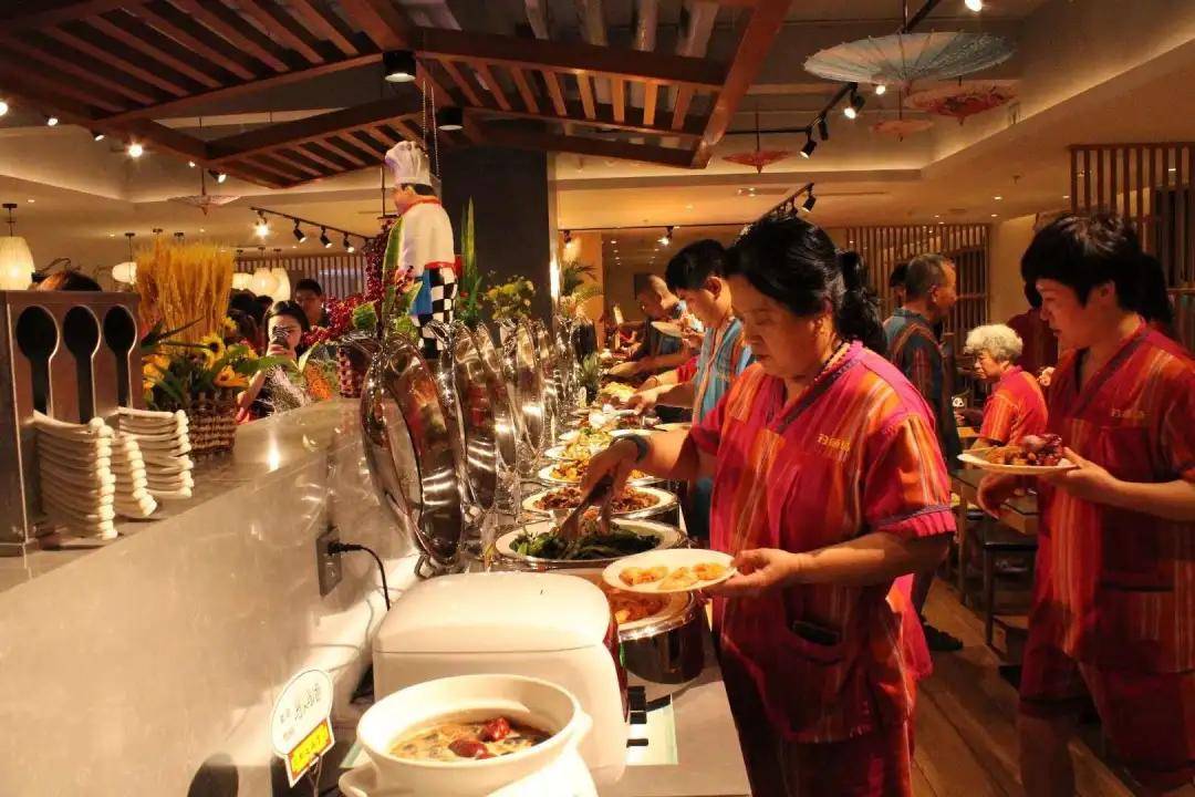 淘气堡汗蒸海鲜自助全有周末手牌都不够使长春这家洗浴老得了