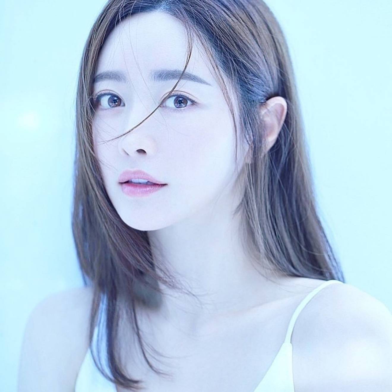 (影片截图)过去洪秀儿都承认自己有整容,也不避嫌在节目上分享整容