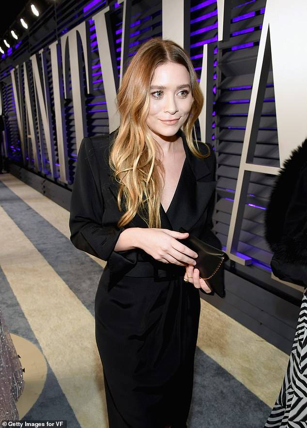 奥尔森姐姐与萨科齐哥哥离婚撕破脸,三千万物业也拼个你死我活背后