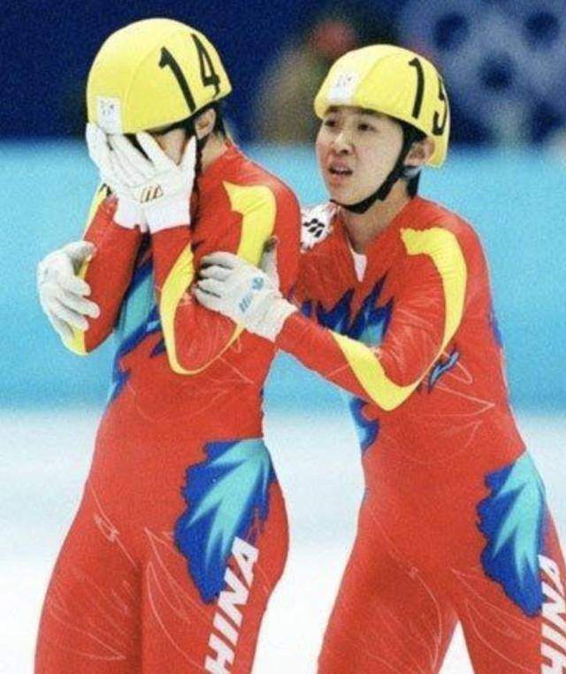 44岁大杨扬近况,拿过59个世界冠军,如今身价千万头衔比姚明还多_速滑